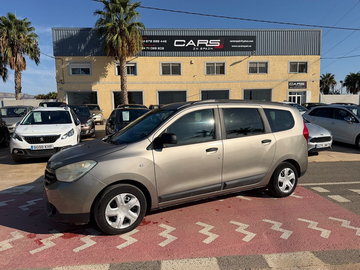 DACIA LODGY 1.5 DCI SPANISH LHD IN SPAIN ONLY 42000 MILES SUPERB 7 SEATS 2014